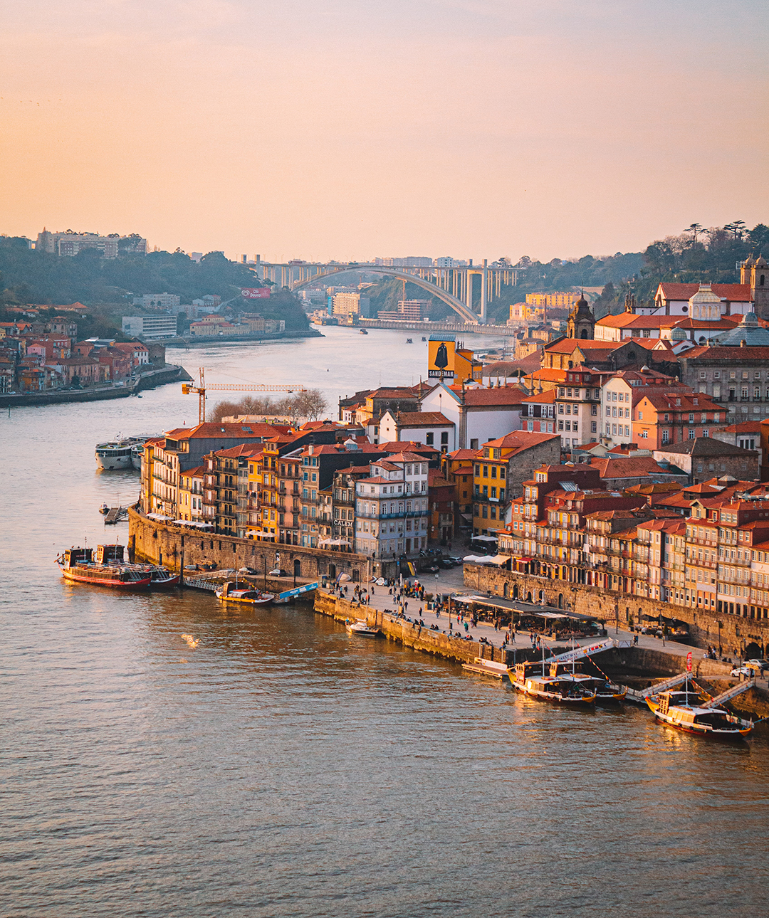 Izlet_v_mesto_Porto_-_Trip_to_the_city_of_Porto_-_Photo_by_Woody_Van_der_Straeten_on_Unsplash.jpg
