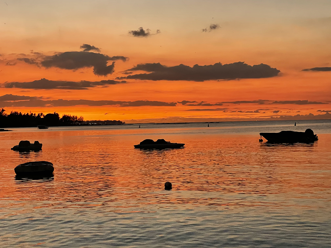 Raziskovanje_otoka_Mavricij_-_Exploring_the_island_of_Mauritius_2.jpg